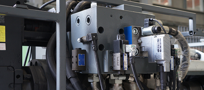 HH高快注塑机阀门